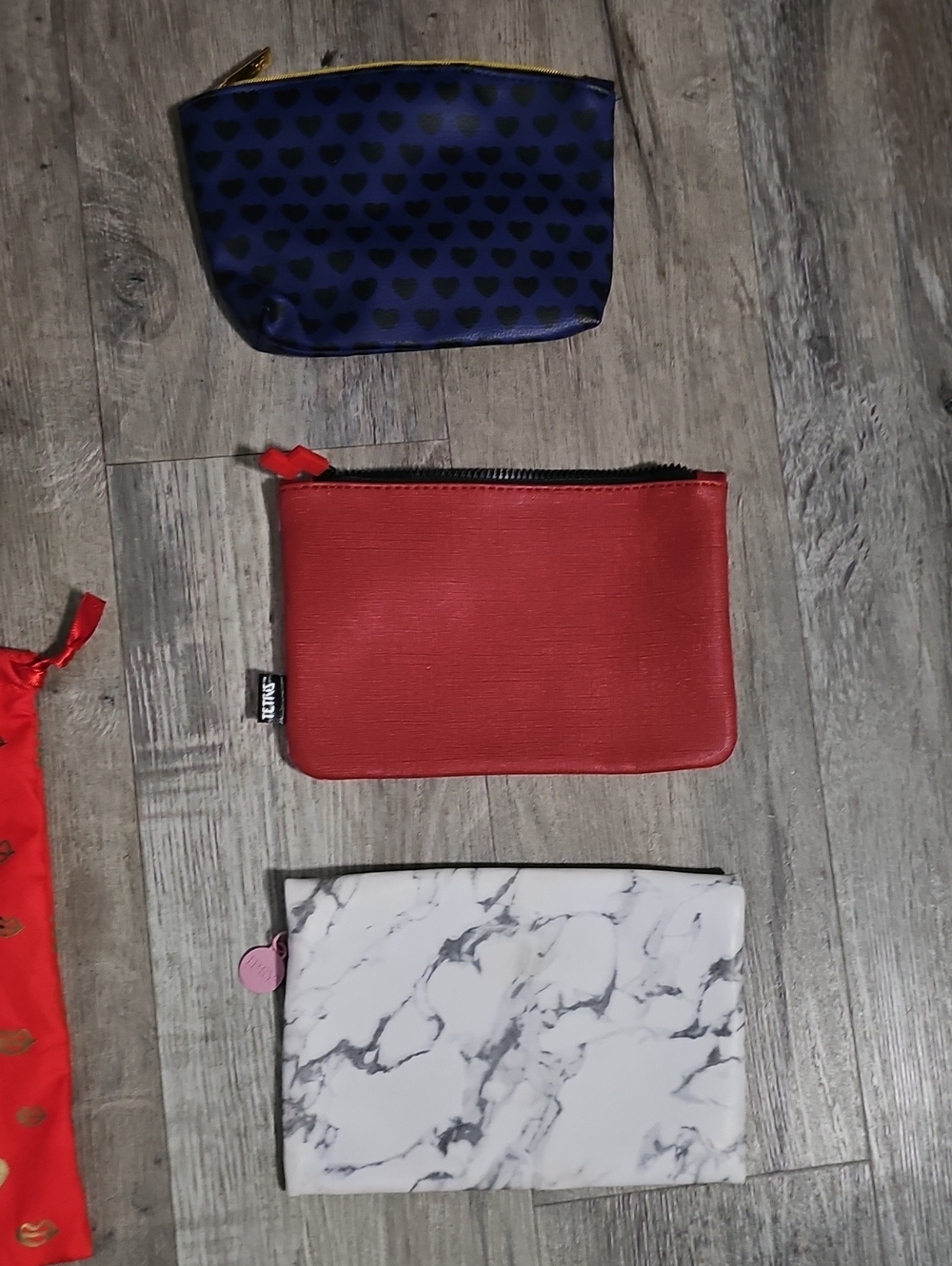 Lot of Ipsy Bags - Picture 9 of 9